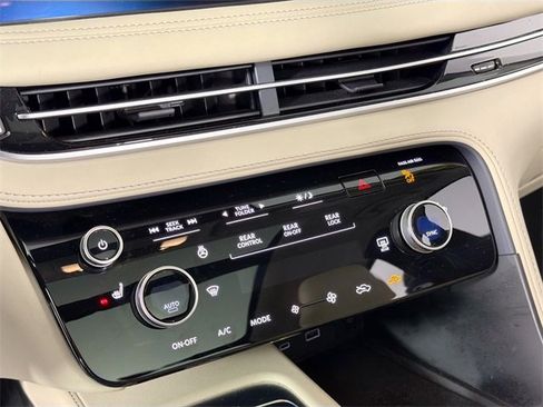 Used 2023 INFINITI QX60 Luxe image 15