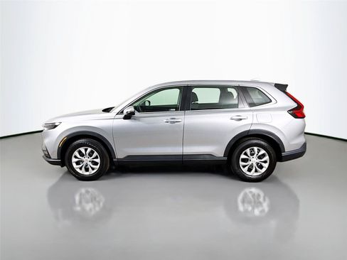 Used 2023 Honda CR-V LX image 8