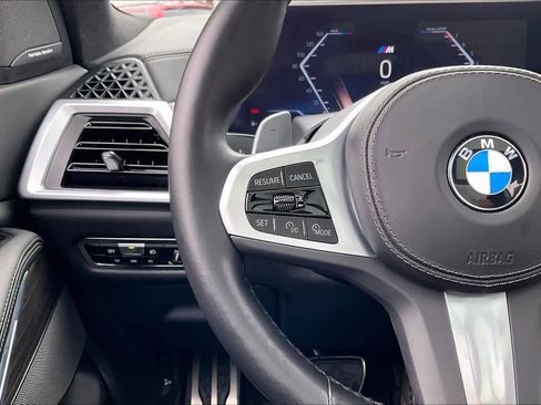 Used 2023 BMW X7 xDrive40i w/ Executive Package image 27