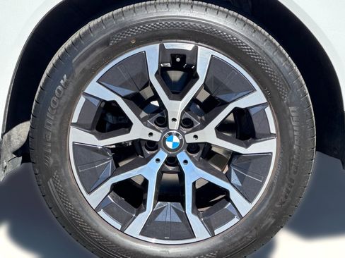 Used 2026 BMW X3 xDrive30i w/ Premium Package AWD/4WD image 13