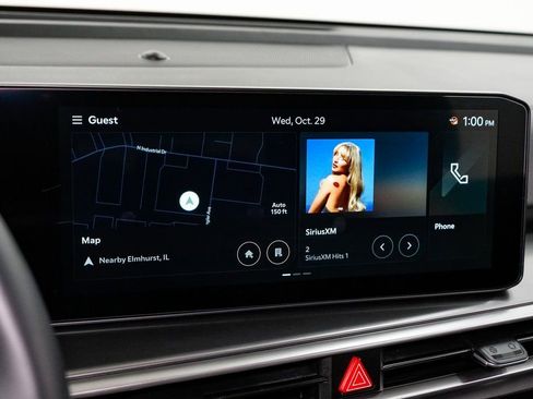 Certified 2025 Kia Sorento S image 14