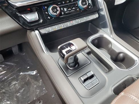 New 2026 GMC Sierra 1500 Denali w/ Denali Reserve Package image 25