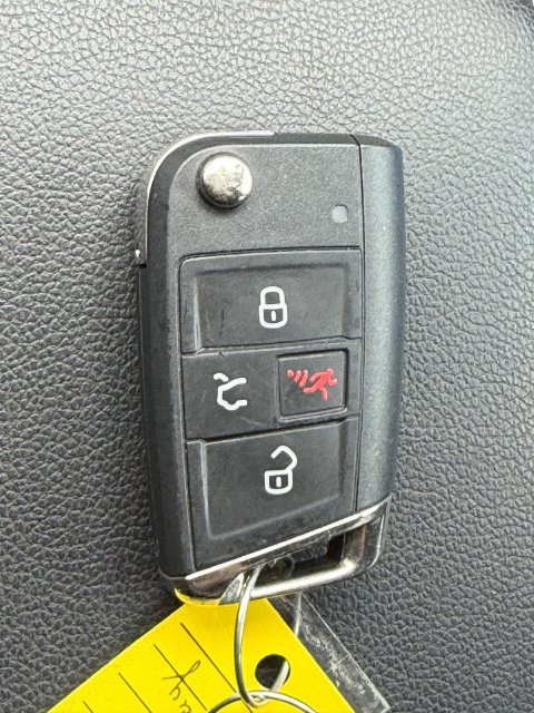 Used 2023 Volkswagen Tiguan S FWD image 30