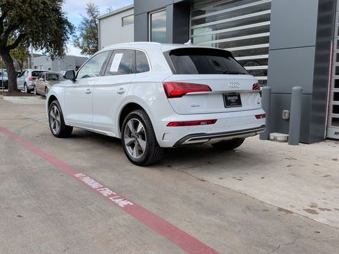 Certified 2022 Audi Q5 2.0T Premium Plus w/ Premium Plus Package image 8