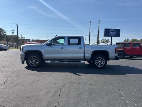 Used 2018 GMC Sierra 1500 SLT image 2