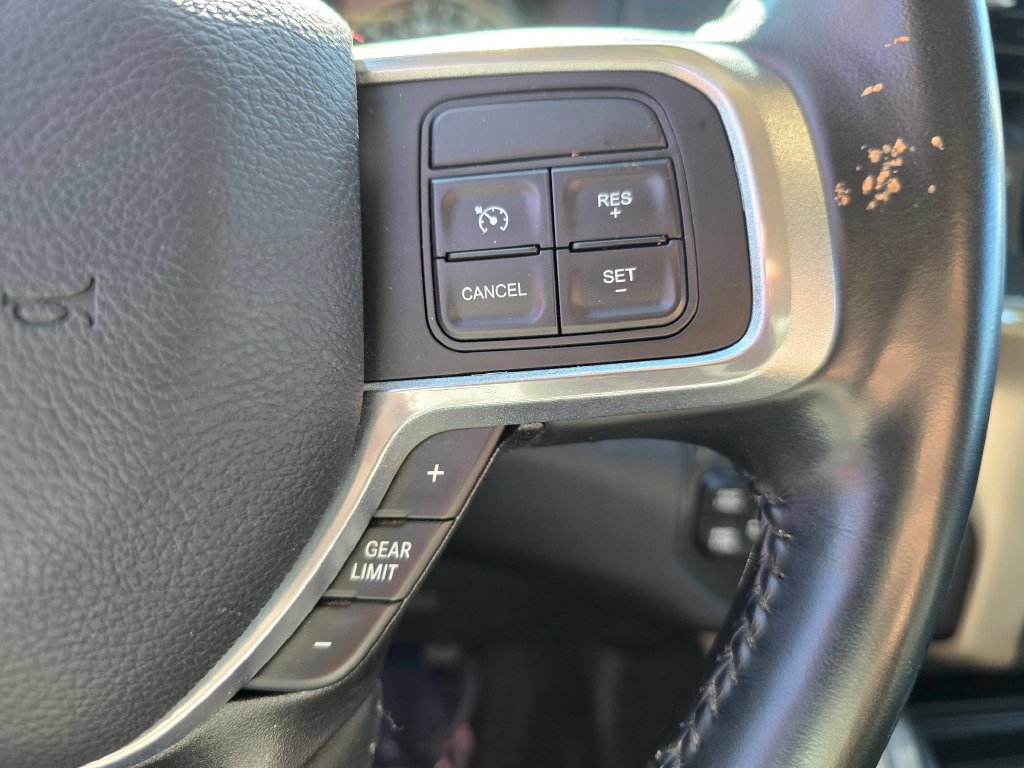 Used 2022 RAM 3500 Laramie AWD/4WD image 28