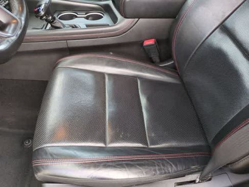 Certified 2023 Dodge Durango R/T RWD image 16