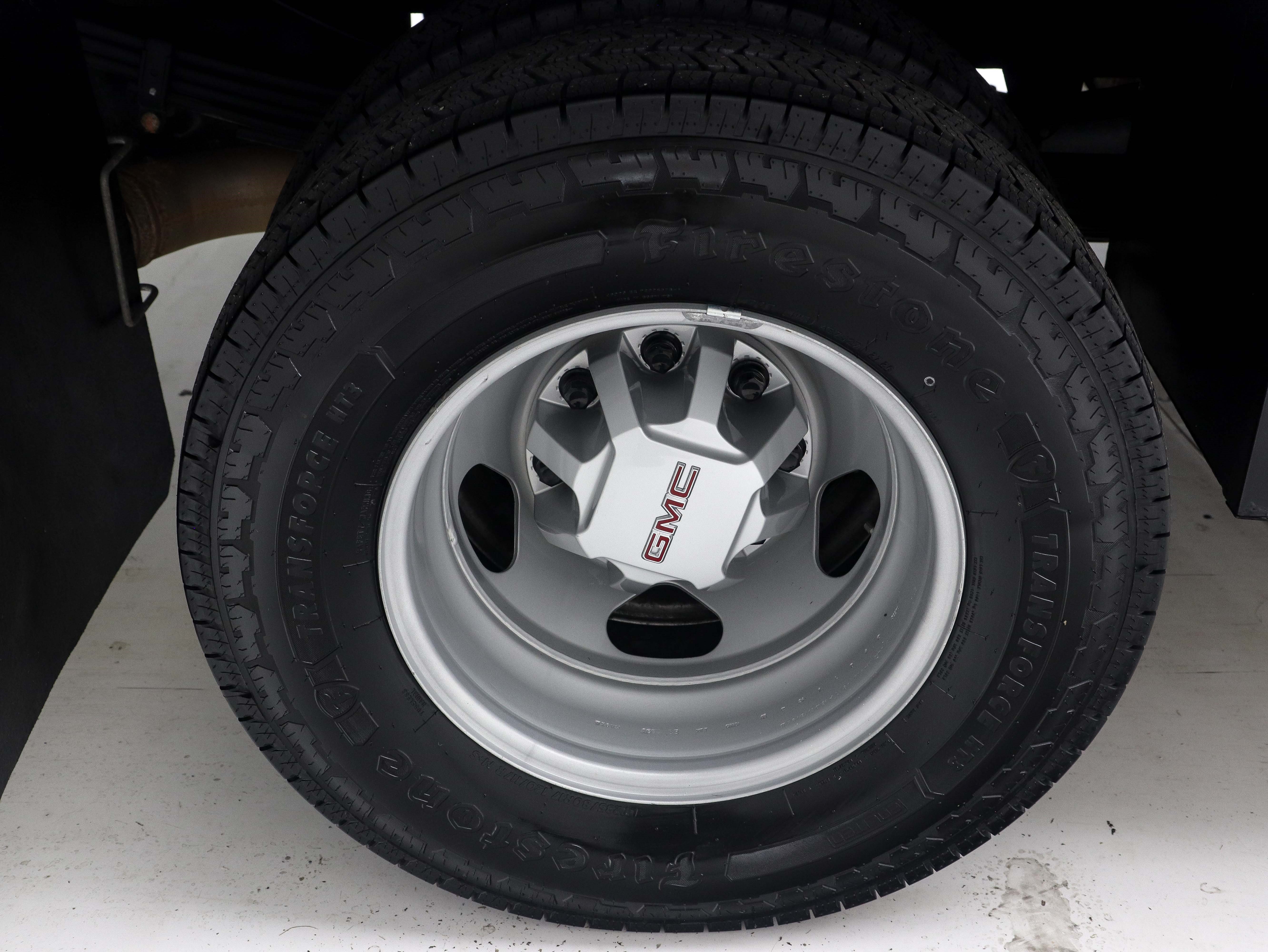 Used 2024 GMC Sierra 3500 Pro w/ Convenience Package AWD/4WD image 29