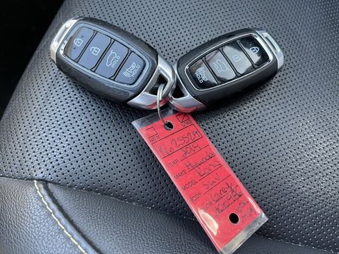 Used 2019 Hyundai Kona Limited image 21