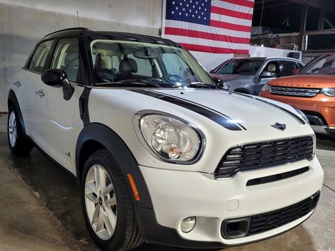 Used 2012 MINI Cooper Countryman S image 4