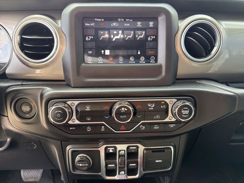 Used 2021 Jeep Gladiator Overland w/ Safety Group AWD/4WD image 34