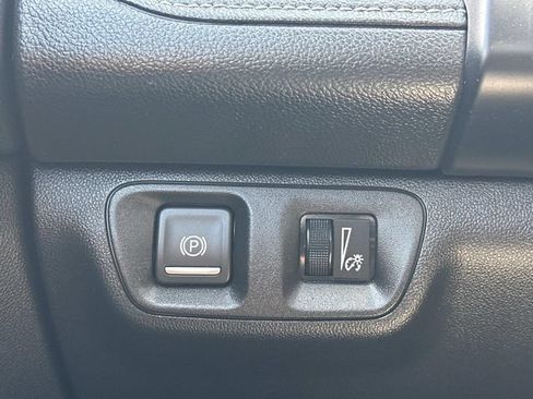 Used 2019 GMC Acadia SLE AWD/4WD image 25