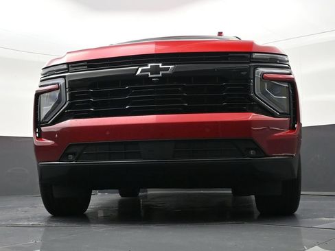 Used 2026 Chevrolet Suburban RST w/ Comfort Package image 32