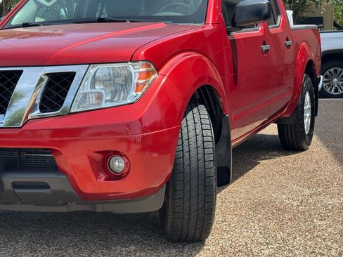 Used 2017 Nissan Frontier SV w/ SV Value Truck Package RWD image 3
