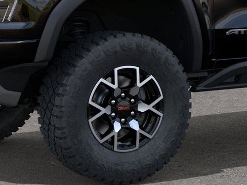 New 2026 GMC Canyon AT4X image 9