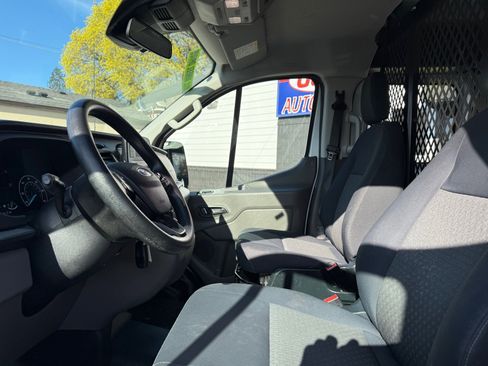 Used 2023 Ford Transit 250 Low Roof AWD w/ Exterior Upgrade Package image 15