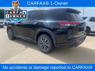 Used 2022 Nissan Pathfinder S FWD video 2