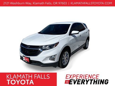 Used 2020 Chevrolet Equinox LT image 1