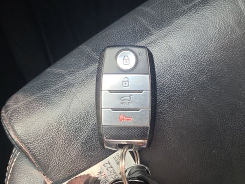 Used 2018 Kia Sportage EX FWD image 34