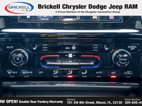 Used 2025 Jeep Grand Cherokee L Altitude AWD/4WD image 25