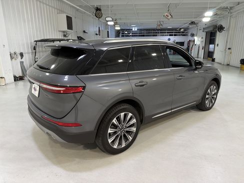 Used 2022 Lincoln Corsair Reserve w/ Elements Package image 5