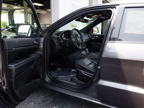 Used 2021 Jeep Grand Cherokee Limited w/ Quick Order Package 28K 80th AWD/4WD image 27