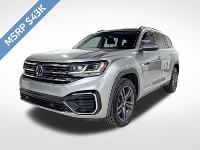 Used 2021 Volkswagen Atlas SE w/ Towing Package