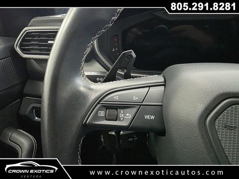 Used 2024 Lamborghini Urus Performante AWD/4WD image 16