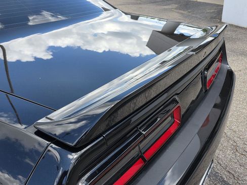 Used 2018 Dodge Challenger SXT Plus RWD image 40