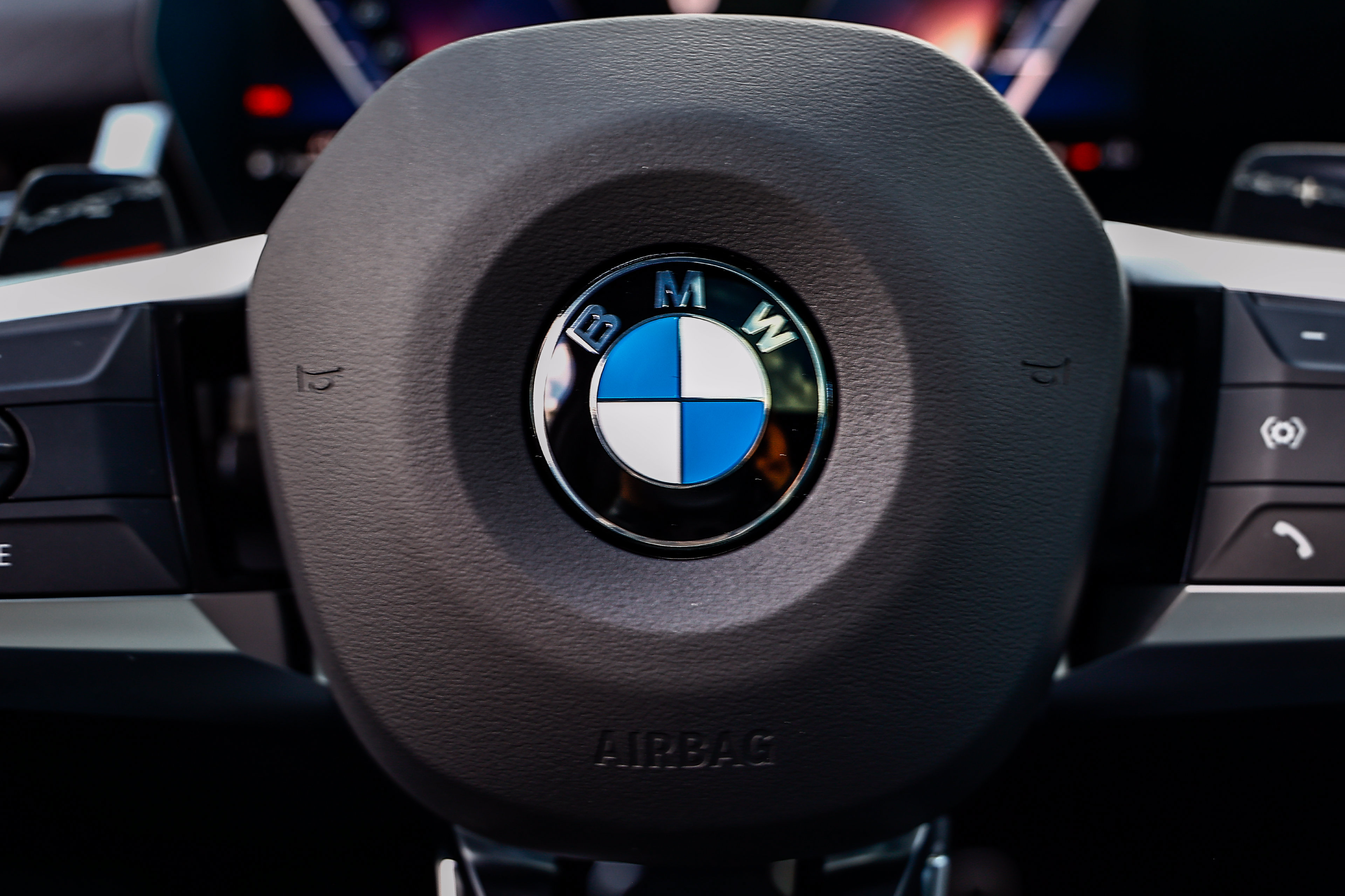 New 2027 BMW X2 xDrive28i AWD/4WD image 25