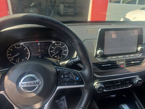 Used 2020 Nissan Altima 2.5 SL AWD/4WD image 8