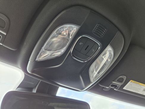 New 2026 Jeep Compass Latitude image 35