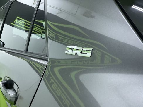 Used 2016 Toyota 4Runner SR5 image 14