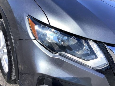 Used 2020 Nissan Rogue SV AWD/4WD image 31