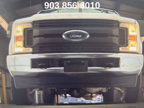 Used 2018 Ford F250 XL w/ Power Equipment Group image 11