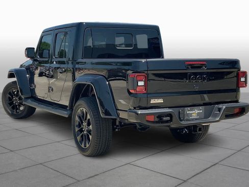 Used 2022 Jeep Gladiator Overland AWD/4WD image 23
