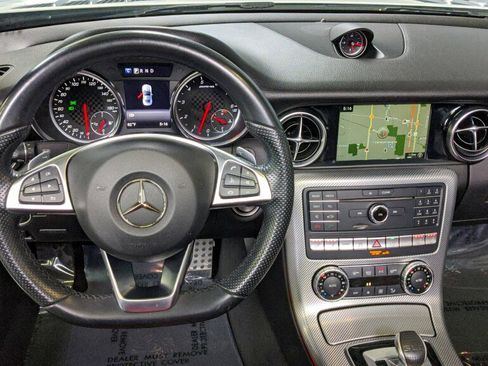 Used 2017 Mercedes-Benz SLC 43 AMG image 20