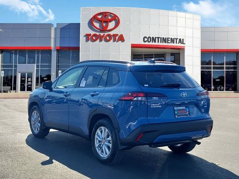 New 2026 Toyota Corolla Cross LE image 4