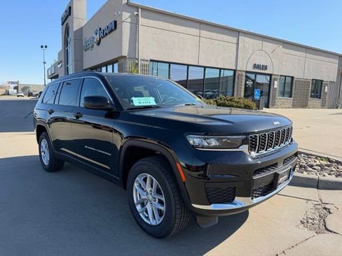 New 2026 Jeep Grand Cherokee L 4WD image 1