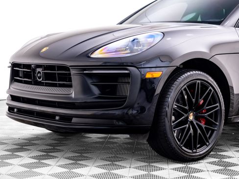 Certified 2023 Porsche Macan GTS AWD/4WD image 37