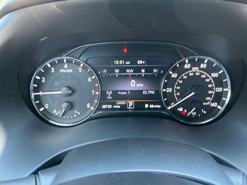 Certified 2024 INFINITI QX80 Sensory image 10