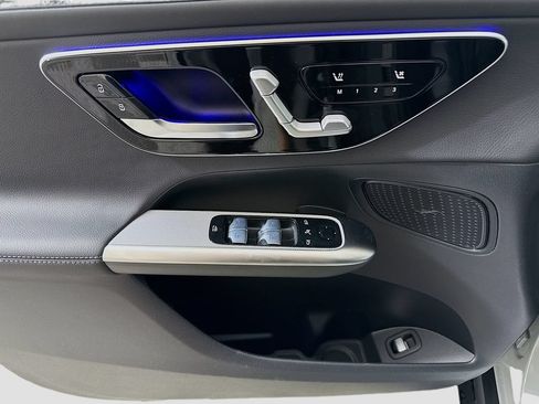New 2026 Mercedes-Benz GLC 300 4MATIC image 18