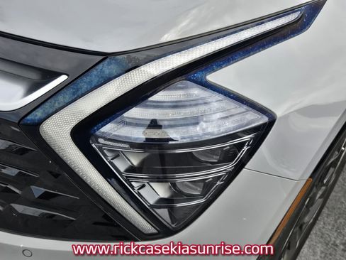 Used 2023 Kia Sportage SX FWD image 10