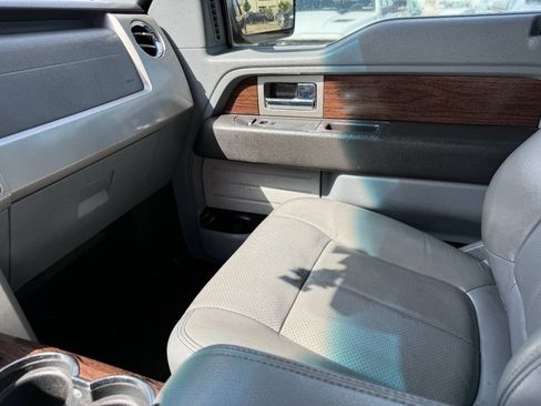 Used 2013 Ford F150 Lariat w/ Mid Equipment Group RWD image 13