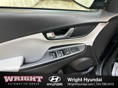 Certified 2022 Hyundai Kona Limited image 10
