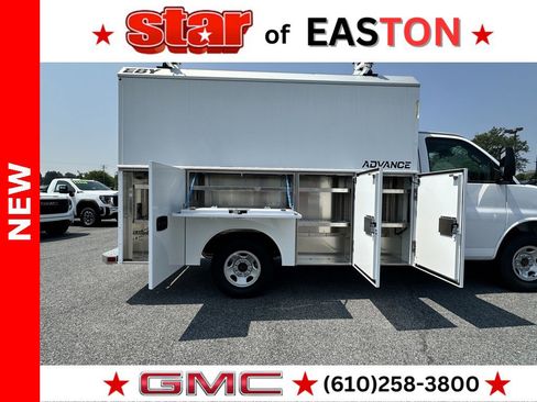 New 2025 GMC Savana 3500 w/ Power Convenience Package image 19