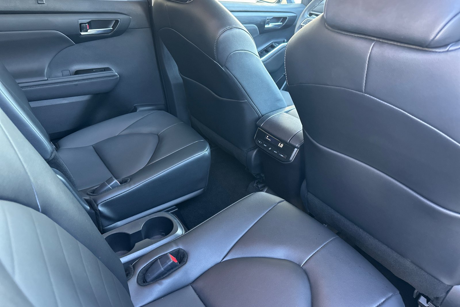 Certified 2026 Toyota Highlander XLE AWD/4WD image 20