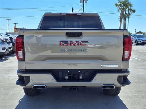 Used 2023 GMC Sierra 1500 Elevation w/ Elevation Premium Package image 6