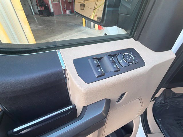 Used 2017 Ford F150 XLT AWD/4WD image 18
