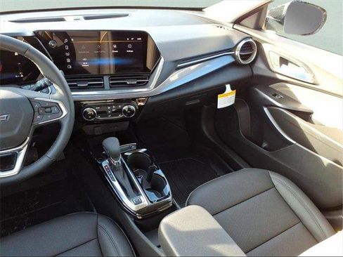 New 2026 Chevrolet Trax ACTIV w/ Driver Confidence Package image 13